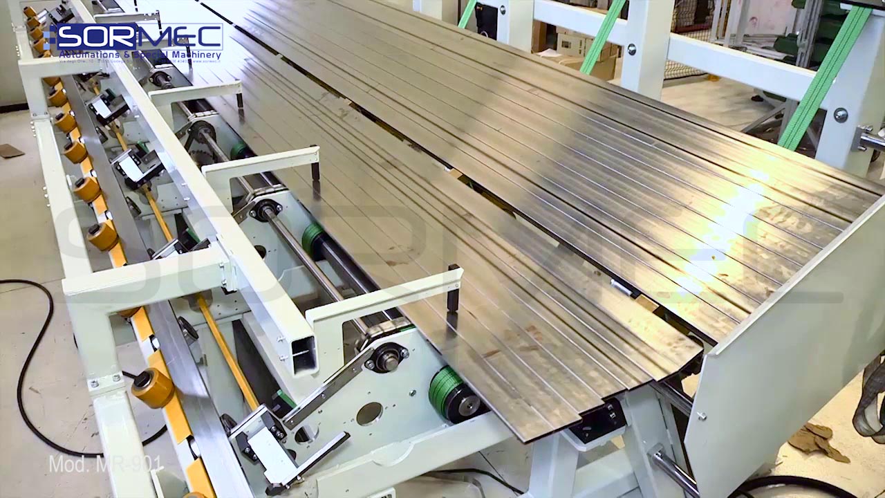 Linea automatica, di lavorazione estremità tubo piatto 70x10 sezione quadra partenza da barra e scarico automatico